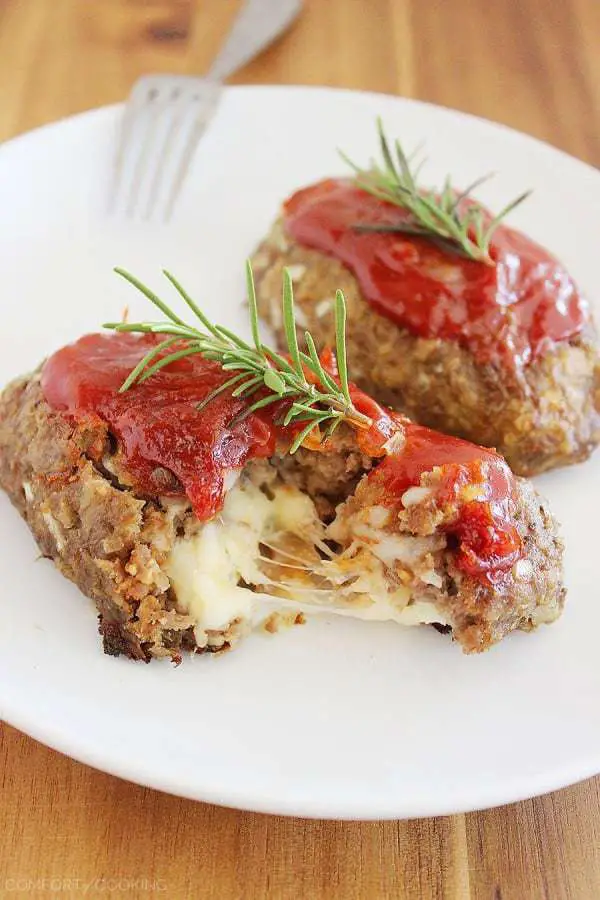 Mozzarella Stuffed Italian Mini Meatloaves