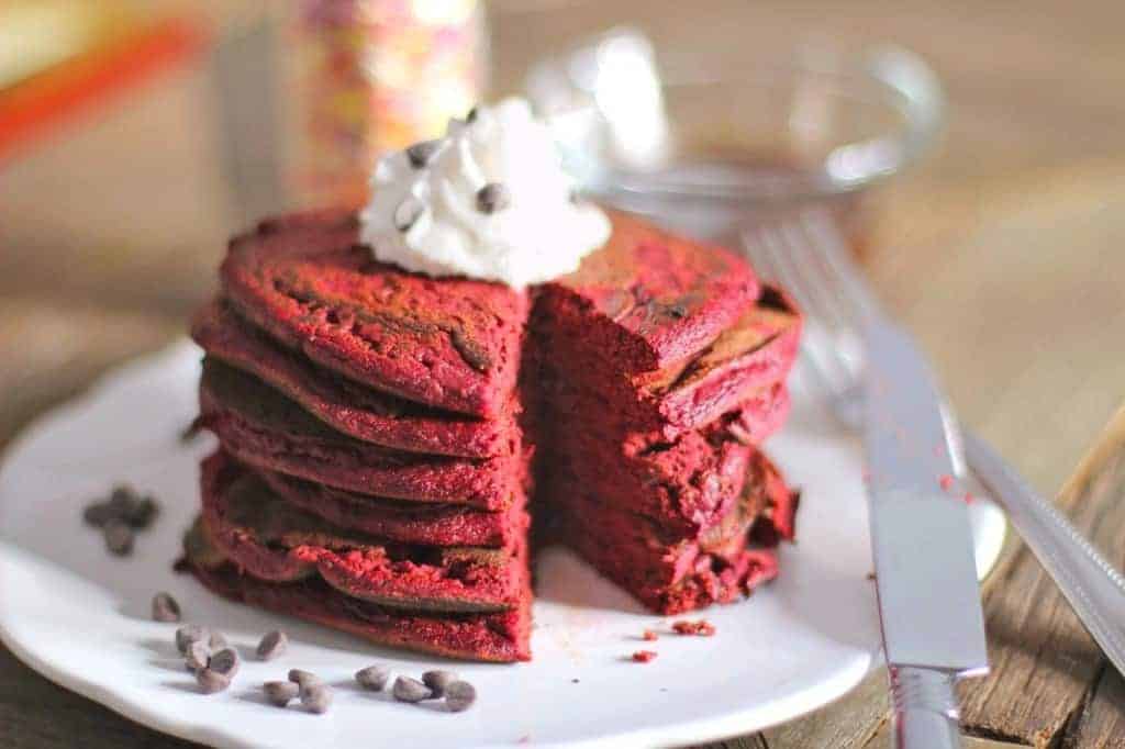 Healthy Red Velvet Pancakes