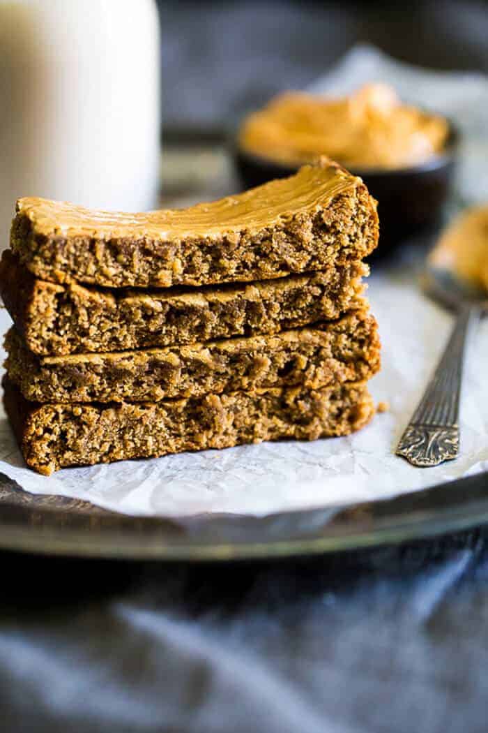 Paleo Homemade Protein Bars with Almond Butter