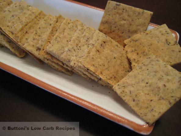 Almond-Arrowroot Crackers<