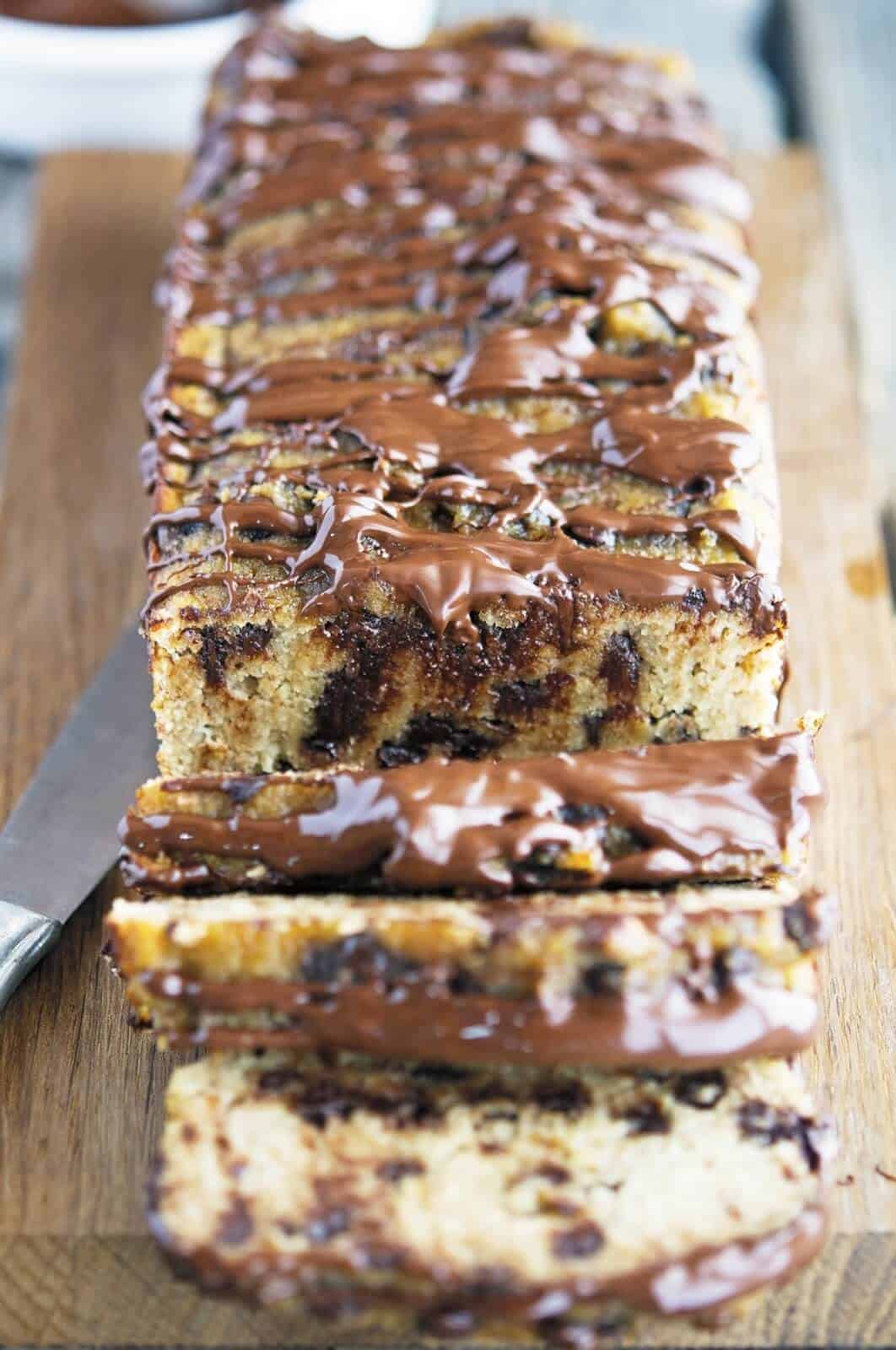 (Paleo) Chocolate Chip Banana Bread