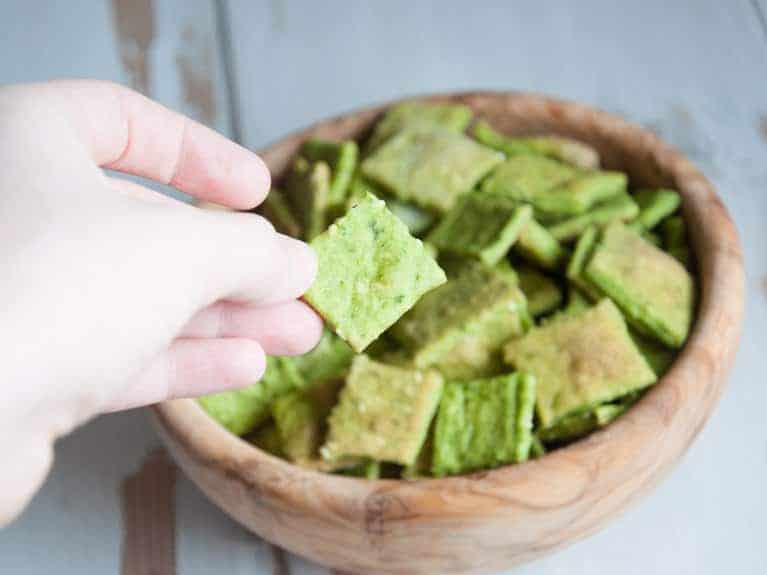 Spinach and Sesame Crackers