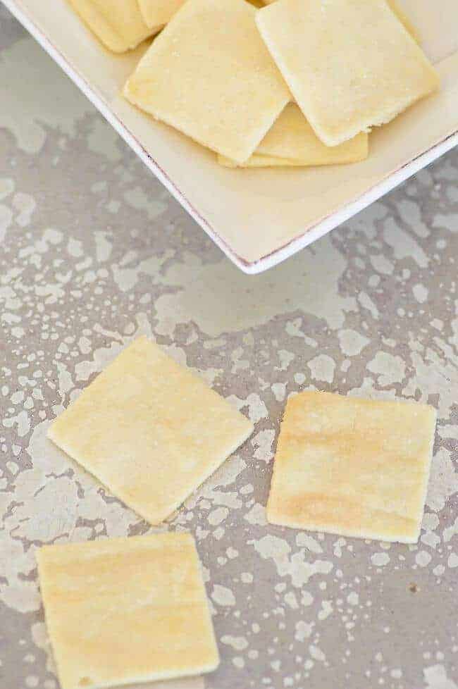 3 Ingredient Gluten Free & Paleo Crackers