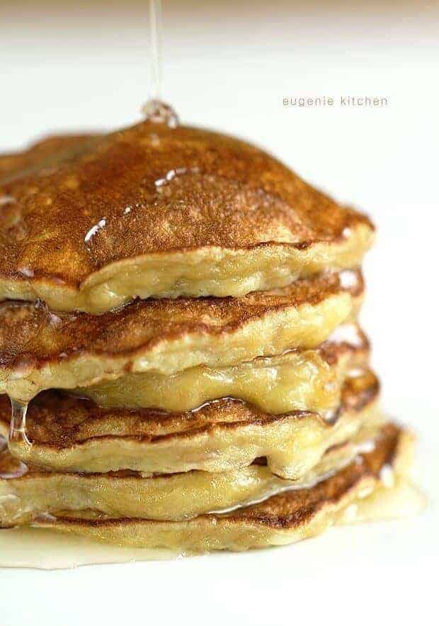 3-Ingredient Banana Pancakes