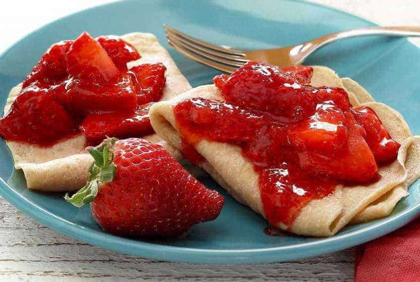 Simple Paleo Strawberry Crepes