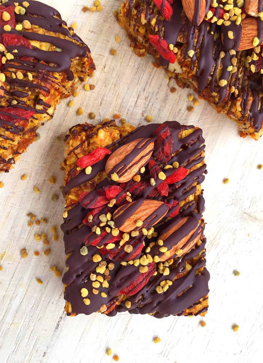 Almond Goji Energy Bars