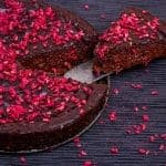 Low-Carb Dark Chocolate Raspberry Fudge Cake