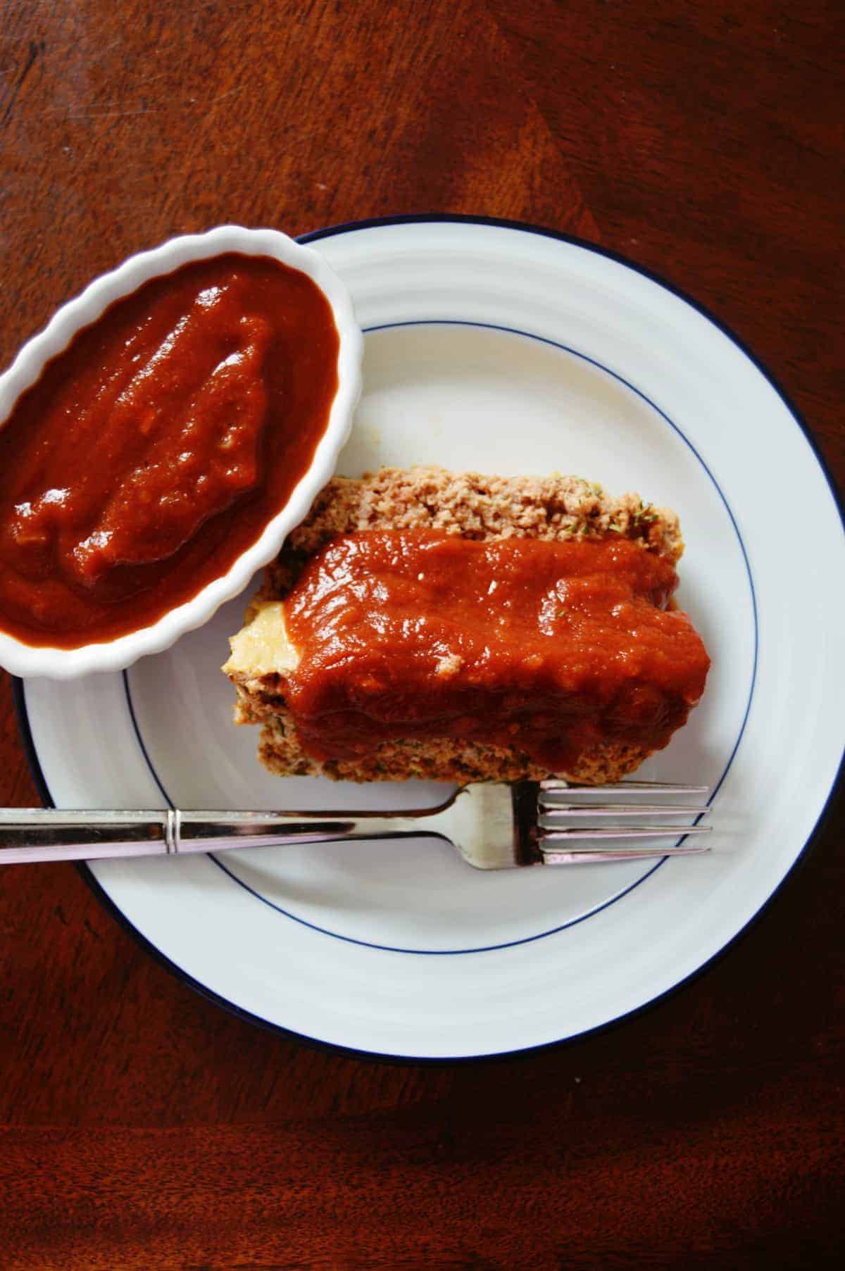 https://lowcarblab.com/wp-content/uploads/2018/04/Turkey-Meatloaf5.jpg